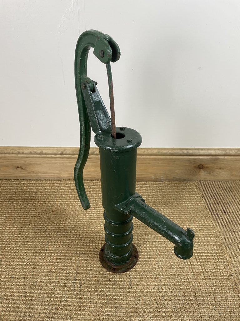 antique-green-pump