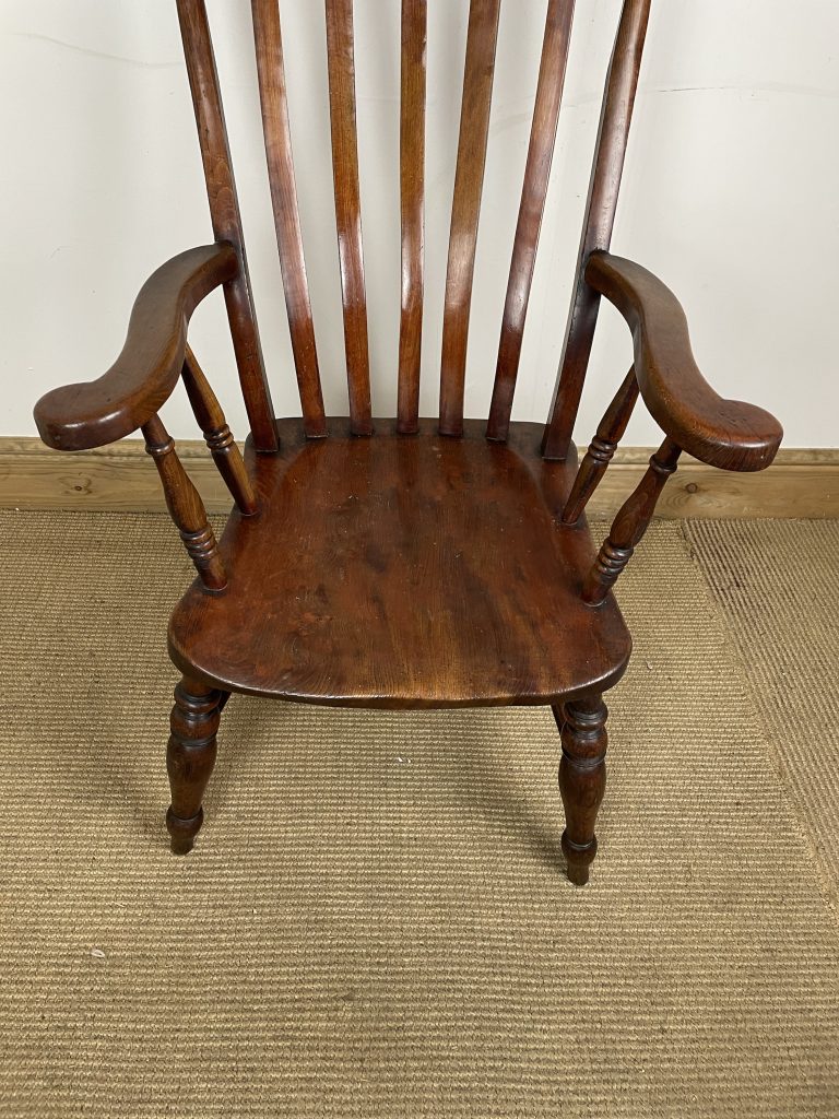antique-windsor-chair