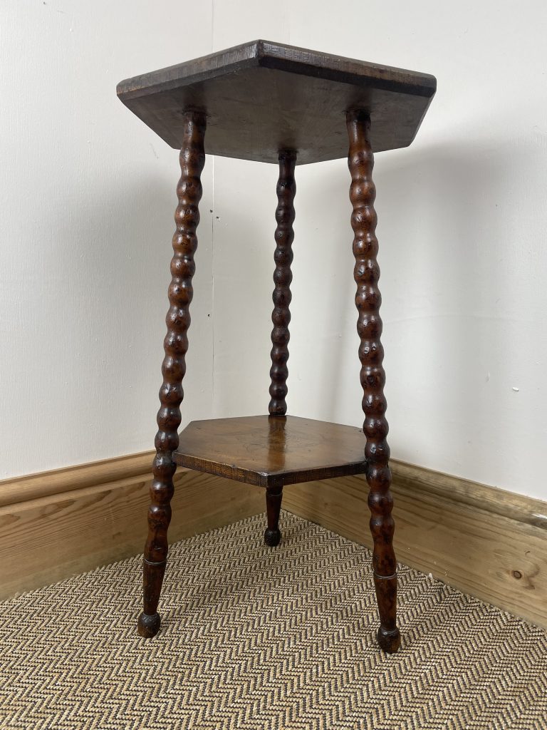 antique-gypsy-side-lamp-table
