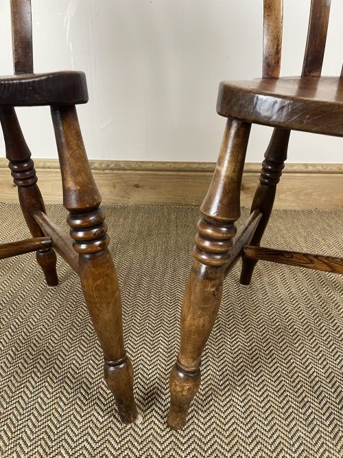 country-farmhouse-kitchen-chairs