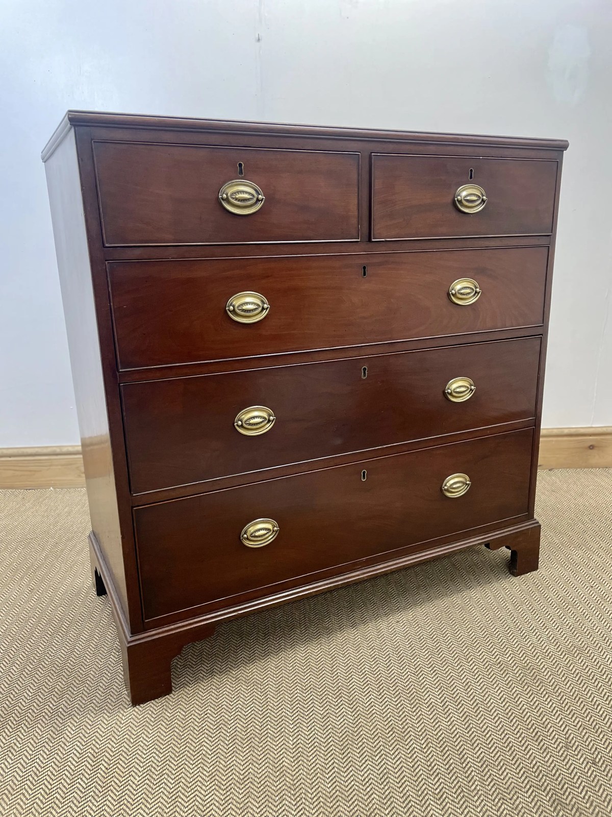antique-mahogany-chest-of-drawers