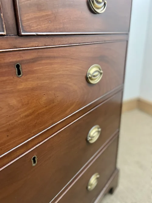 vintage-set-of-drawers